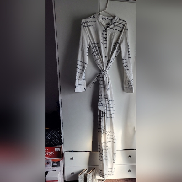 Casual script printed jumpsuit - Picture 9 of 12